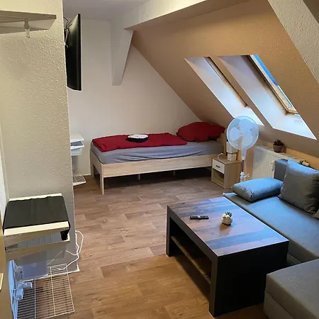 Wieko Leibnizstr. H3, Dg Links Апартаменты Плауэн